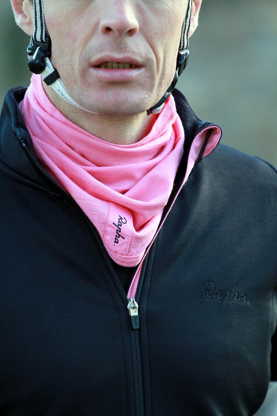 Review Rapha Winter Collar road.cc